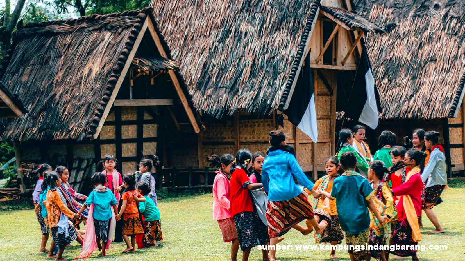 Mengenal Kampung Budaya Sindangbarang, Kental dengan Tradisi & Adat Sunda