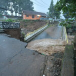 Enam Jembatan Putus Akibat Banjir Bandang di Cisarua, Pemerintah Siapkan Langkah Penanganan - bencana puncak bogor