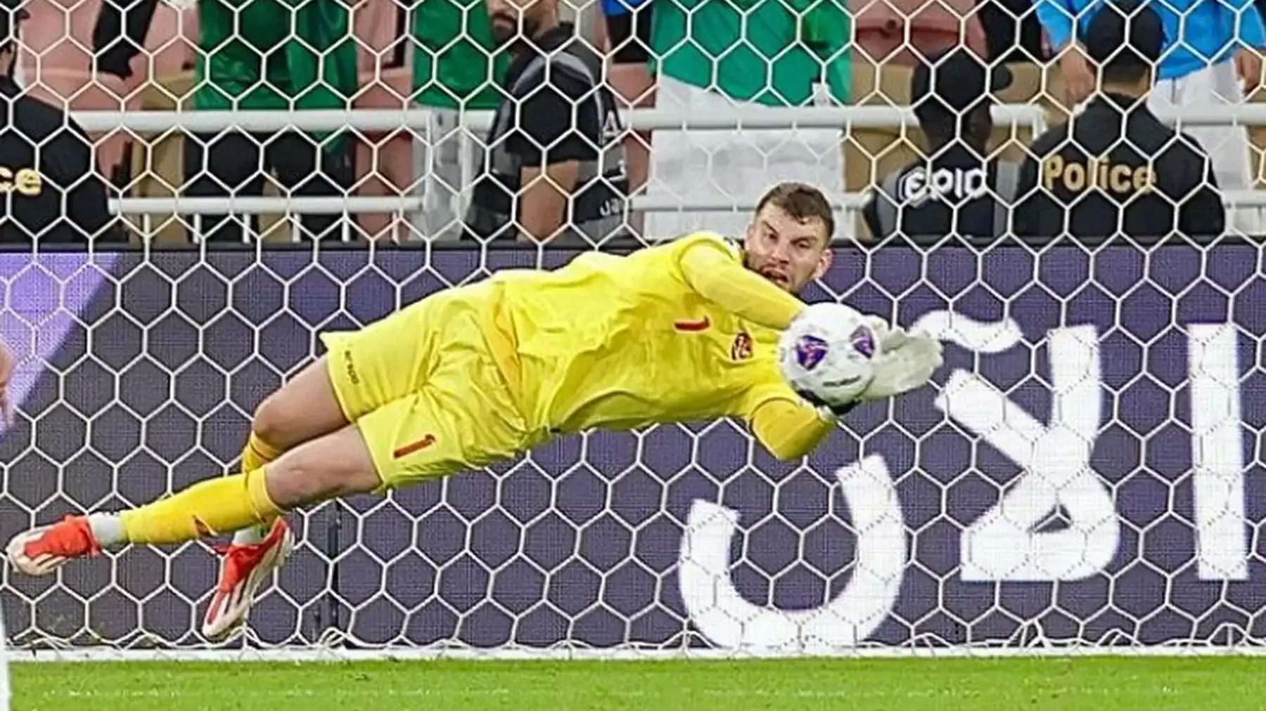 Maarten Paes Banjir Pujian setelah Selamatkan Indonesia dari Kekalahan Telak
