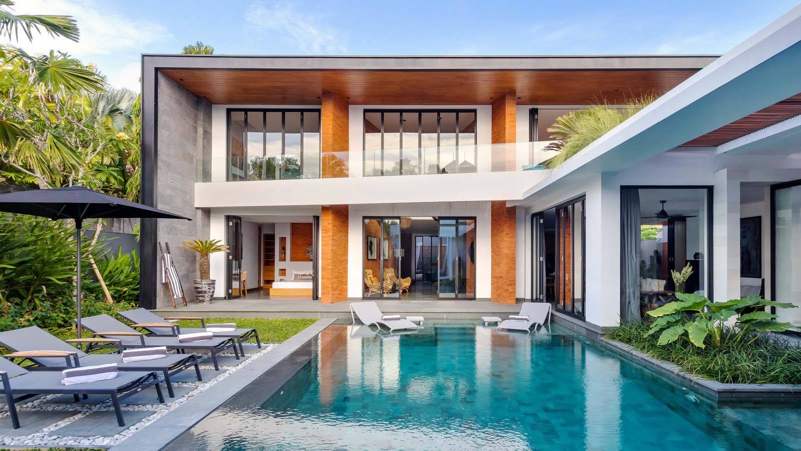 Monthly Villa Rental Bali Without Month-1 Surprises Compare 30-Day Pricing and True Move-In Totals
